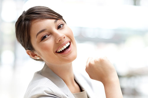 Summer Wedding Season: Quick Smile Enhancement Options